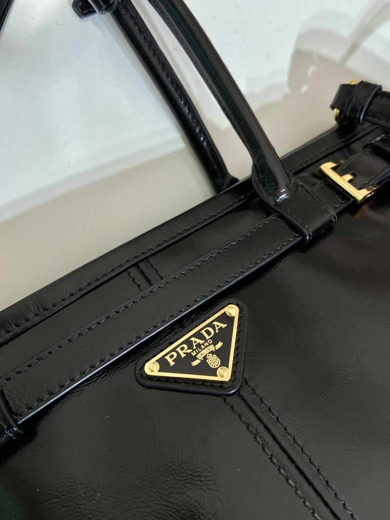 Pra*a top handle bags